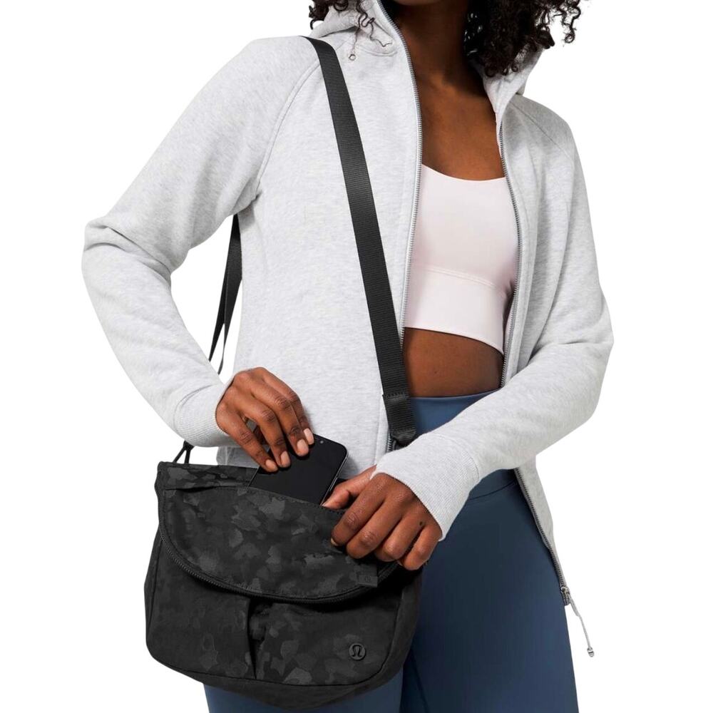 Lululemon All Night Festival Bag Camo Jacquard